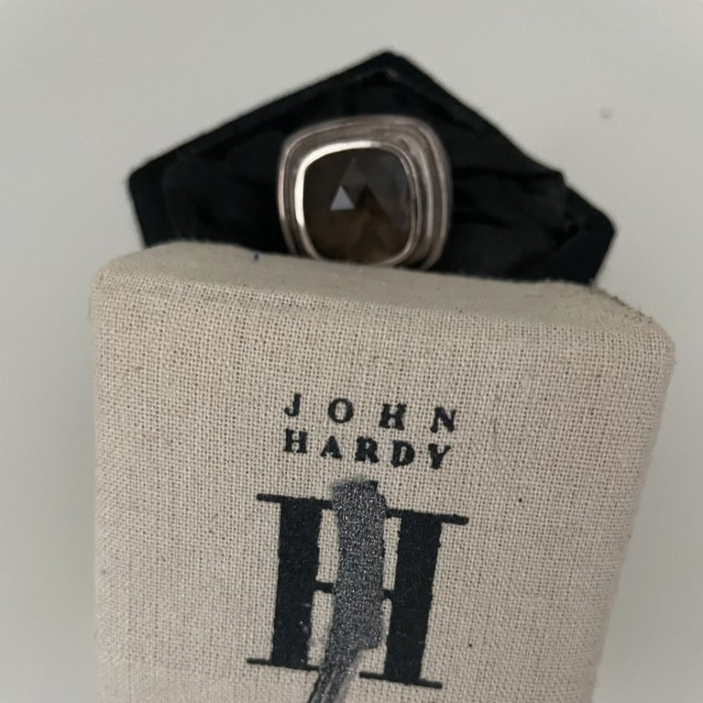 John Hardy Stunning Ring-- Silver/Brown Stone Size 7